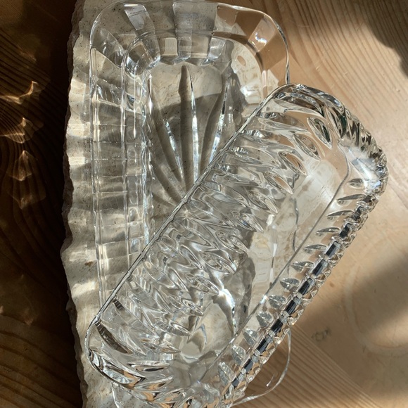 Mikasa Royal Suite Quarter Pound
Covered Butter 8 1/4" - Picture 6 of 8